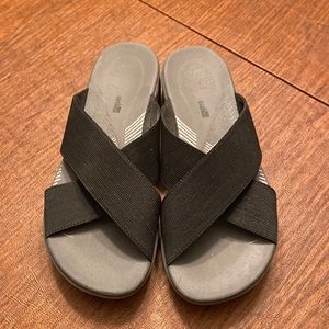 Clarks Cloudsteppers Sandals Black Size 7